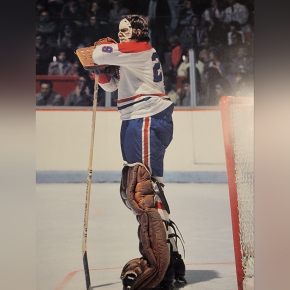 Hockey Legends - Picture 6 of 13